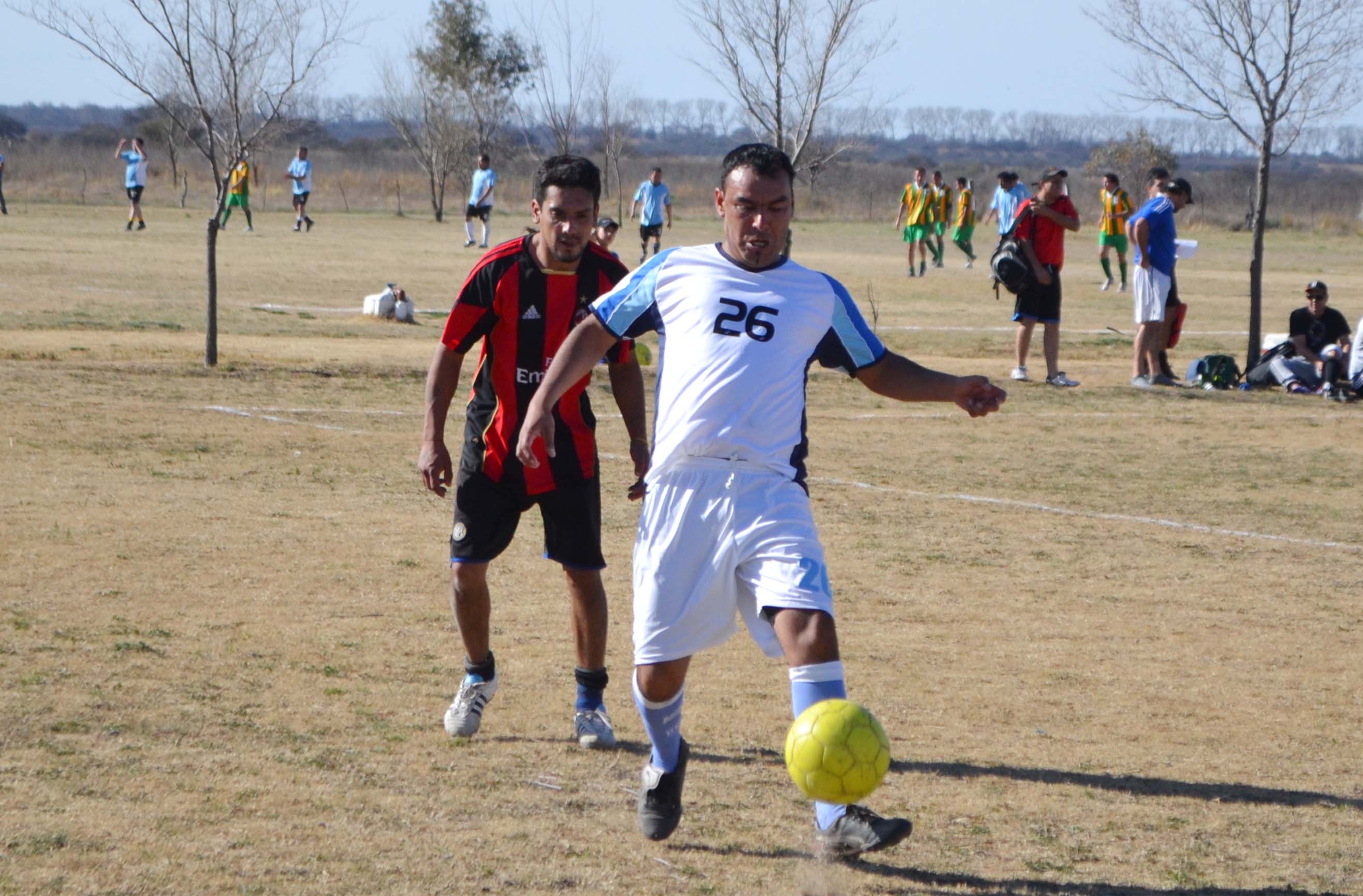 El fútbol de veteranos sale a la cancha