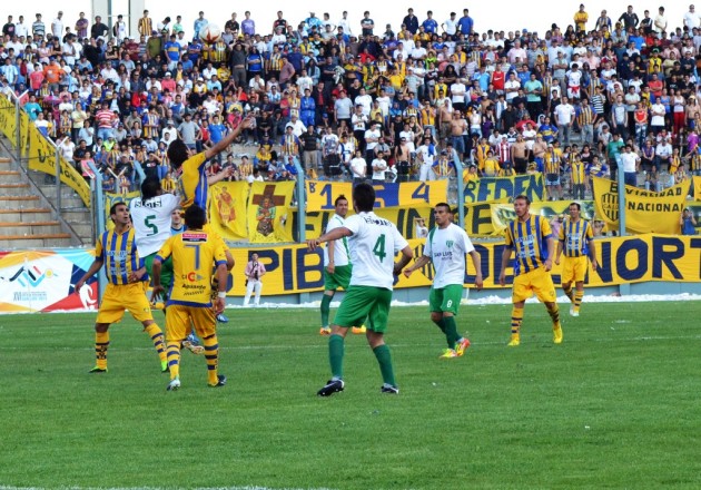 Los equipos puntanos siguen sumando minutos de fútbol pensando en el debut del 24 de agosto