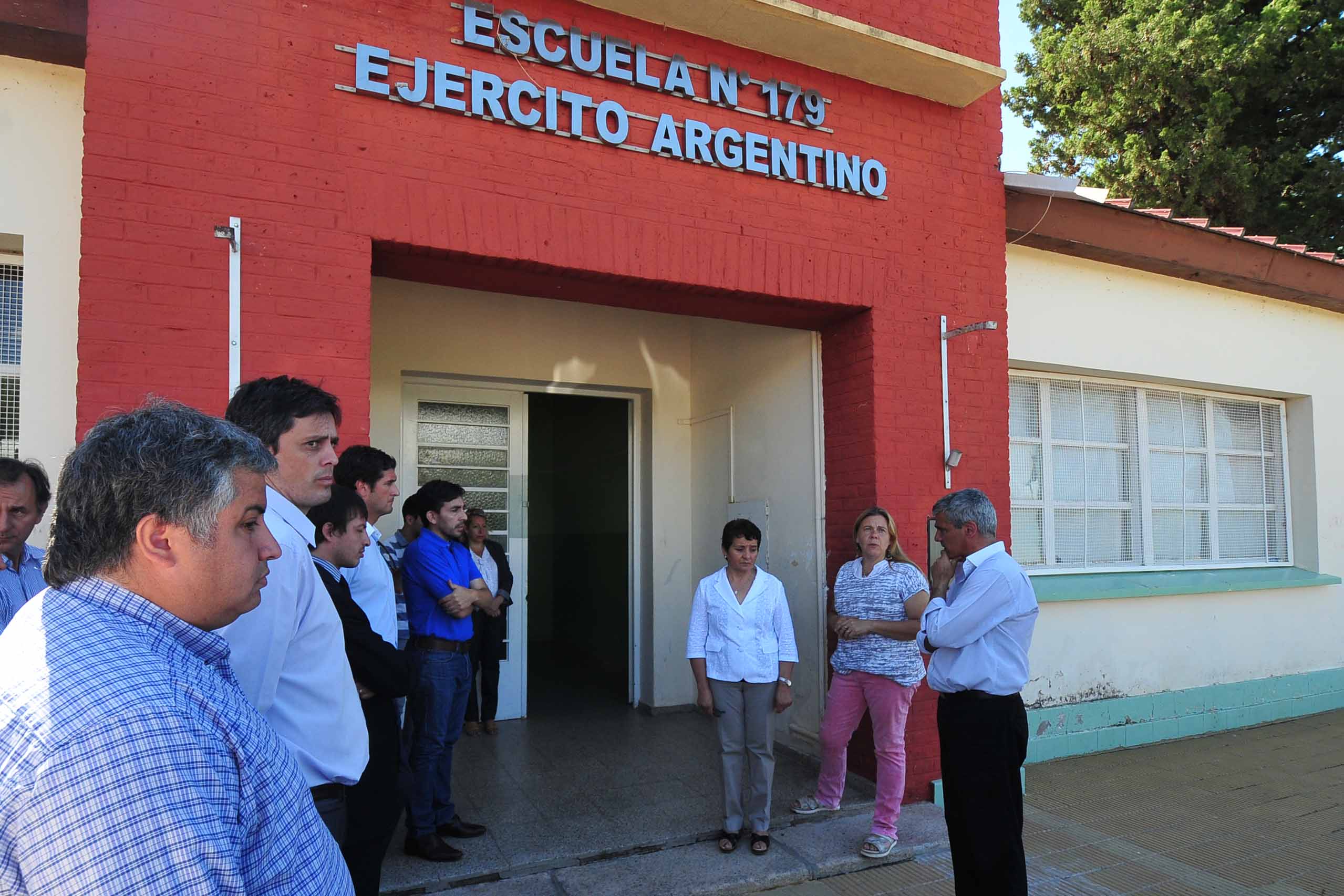 El vicegobernador visitó la ampliación de la escuela de La Florida