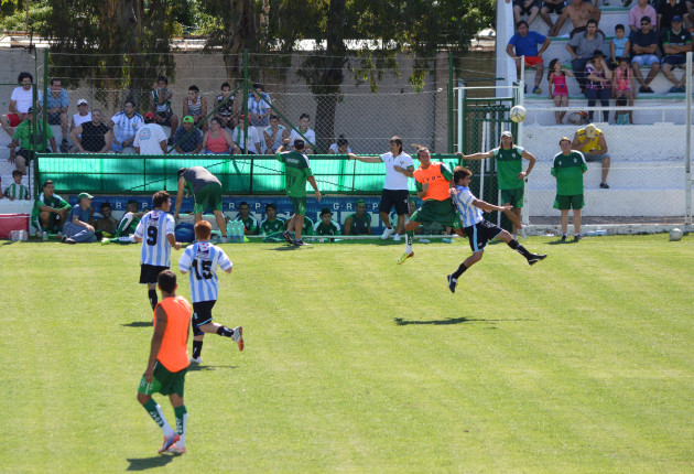 Sportivo Estudiantes ganó su primer amistoso