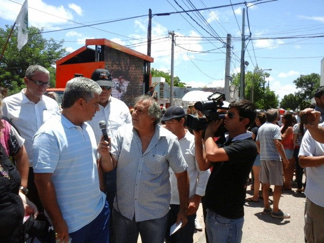 Claudio Poggi, arribó a Concarán para dar banderazo inicial que liberará a la caravana multicolor hacia la tercera etapa