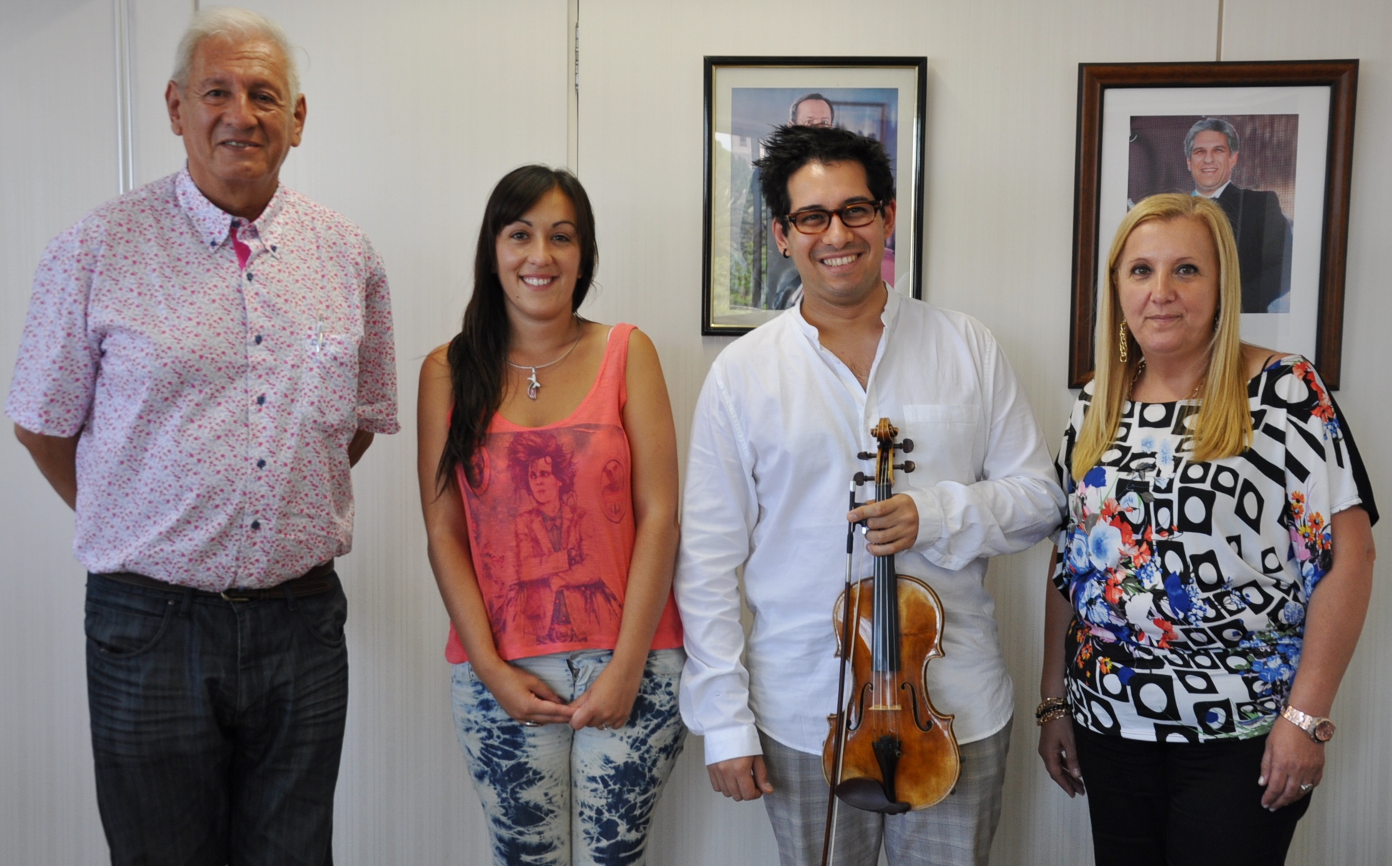 La ministra Bartolucci recibió la visita del reconocido violinista Rodrigo Bauza