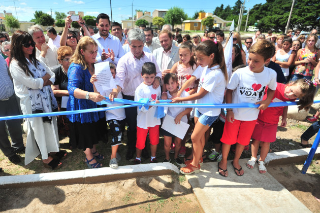 La gente de La Punilla acompañó la inauguración. 