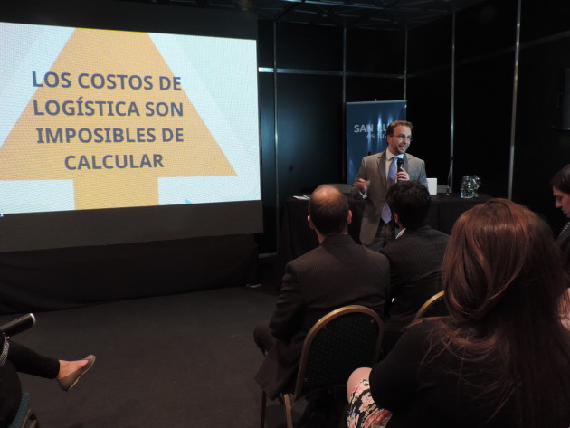 Mariano Otálora, durante su conferencia.