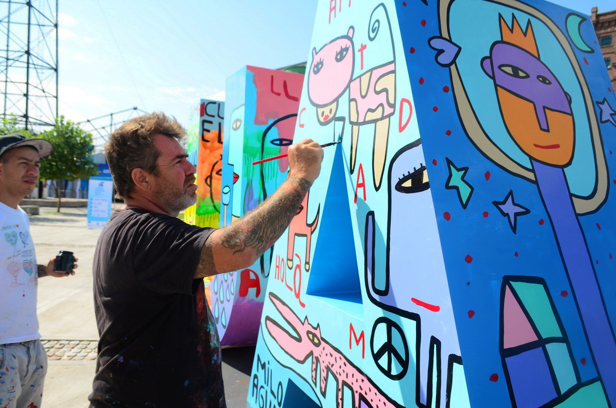 El pintor Milo Lockett en el IV Congreso Internacional del Agua