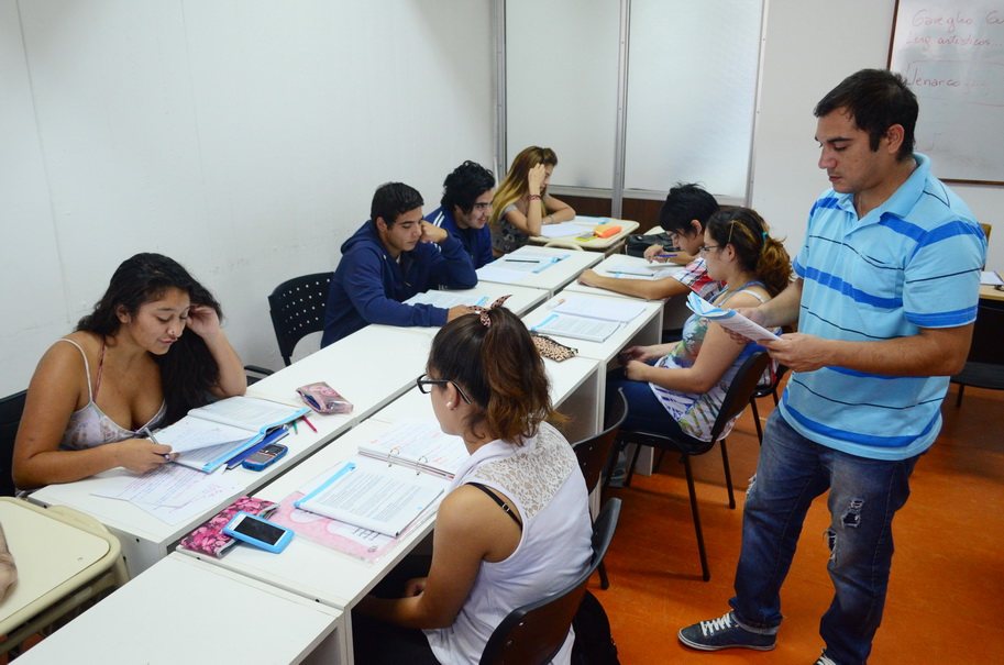 Alumnos comienzan a construir sus sueños