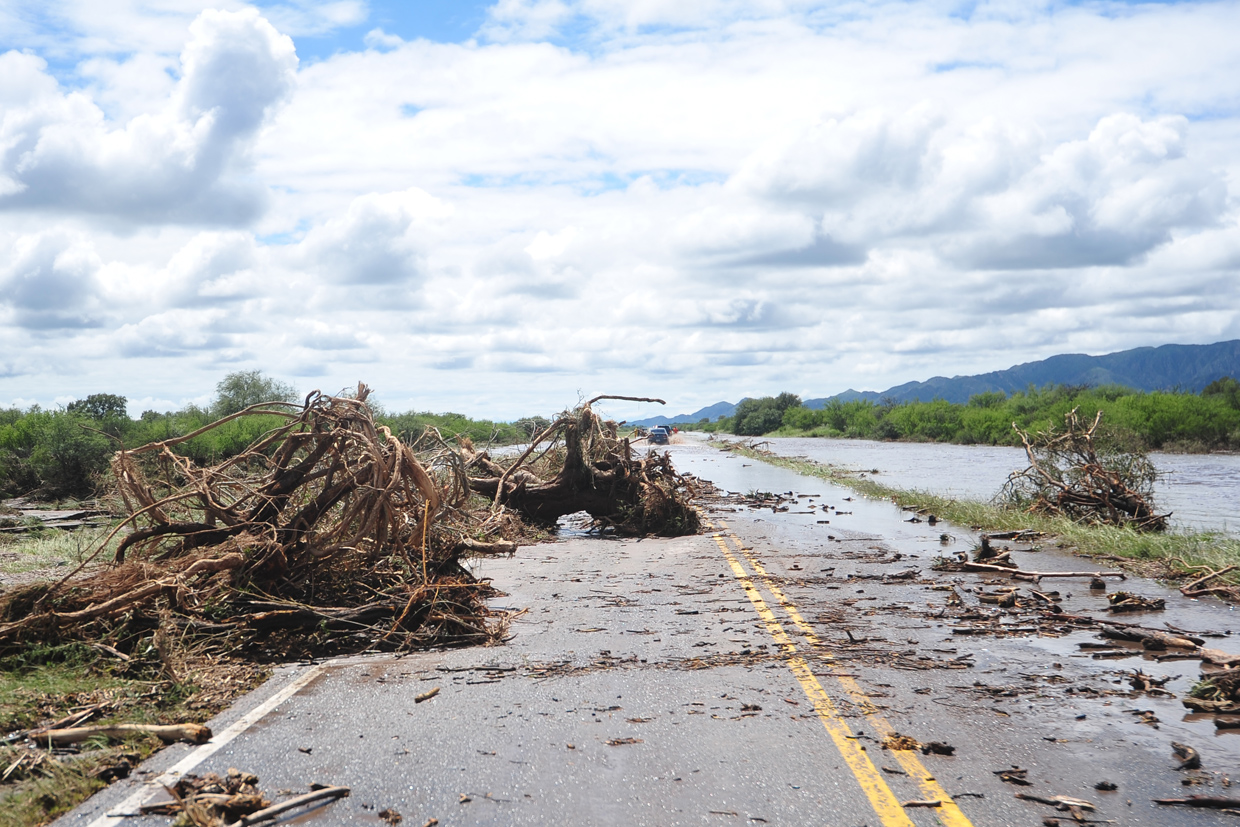 Corte en Ruta Nacional Nº 20 en Quines y Luján