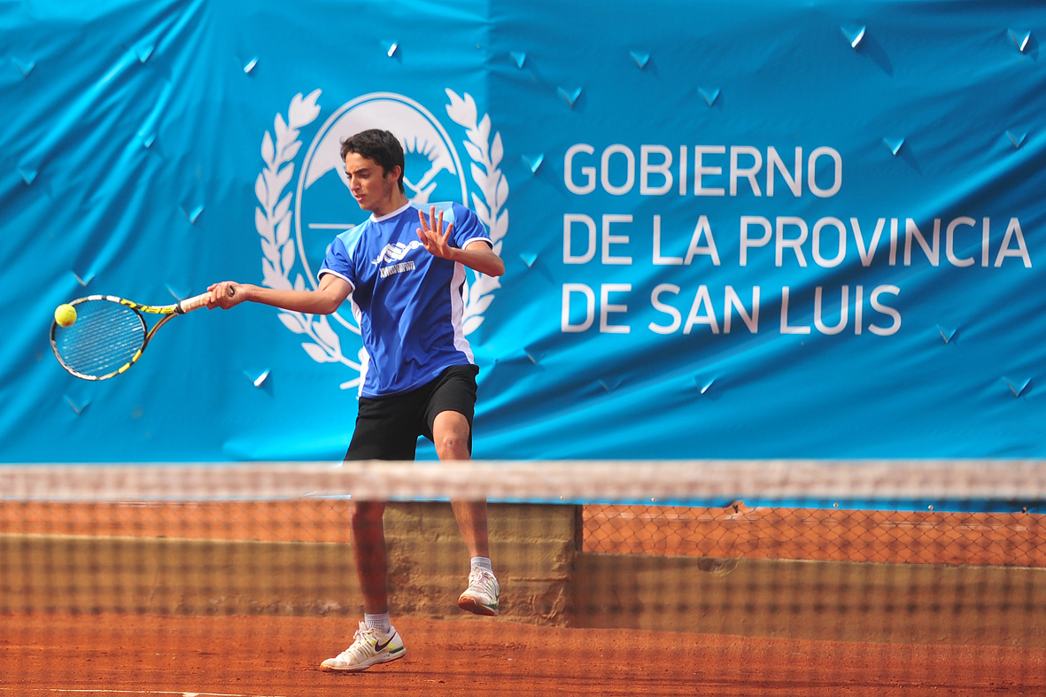 Cuatro puntanos integrados al tenis profesional argentino