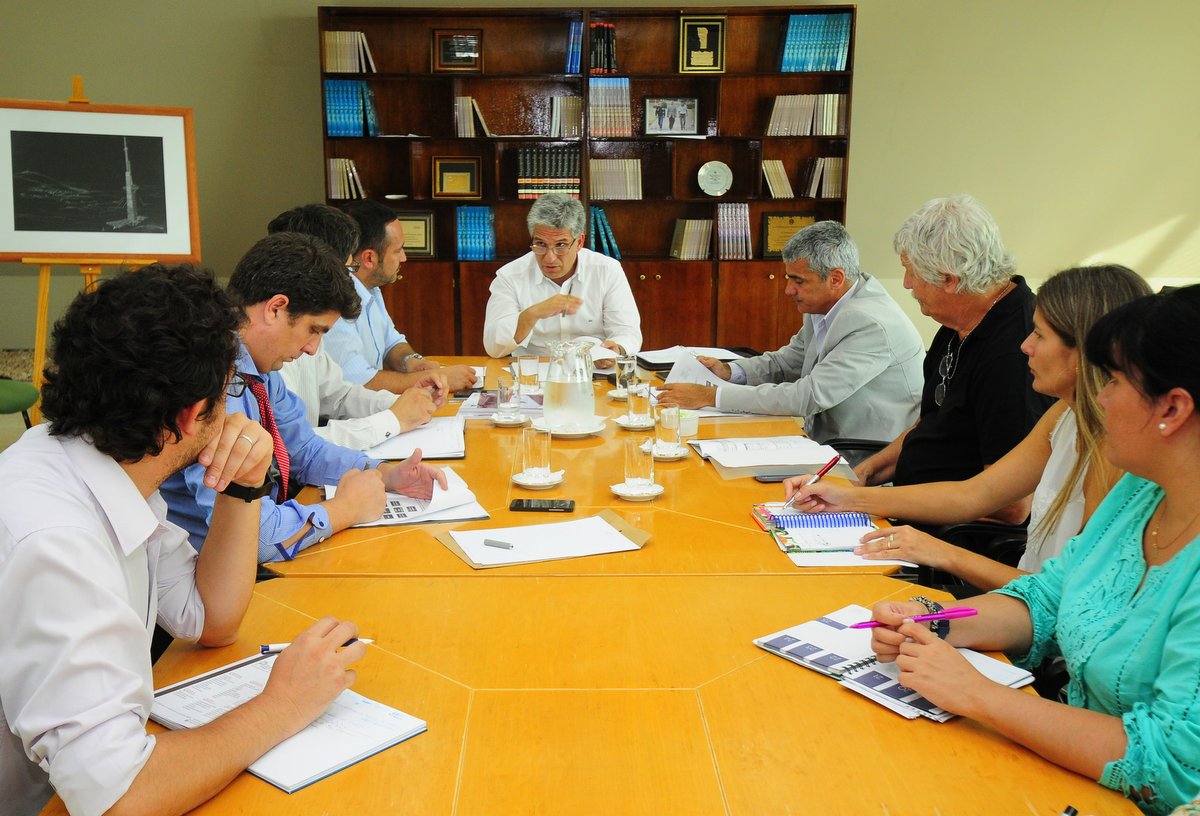 Poggi se reunió con la Junta de la UPrO