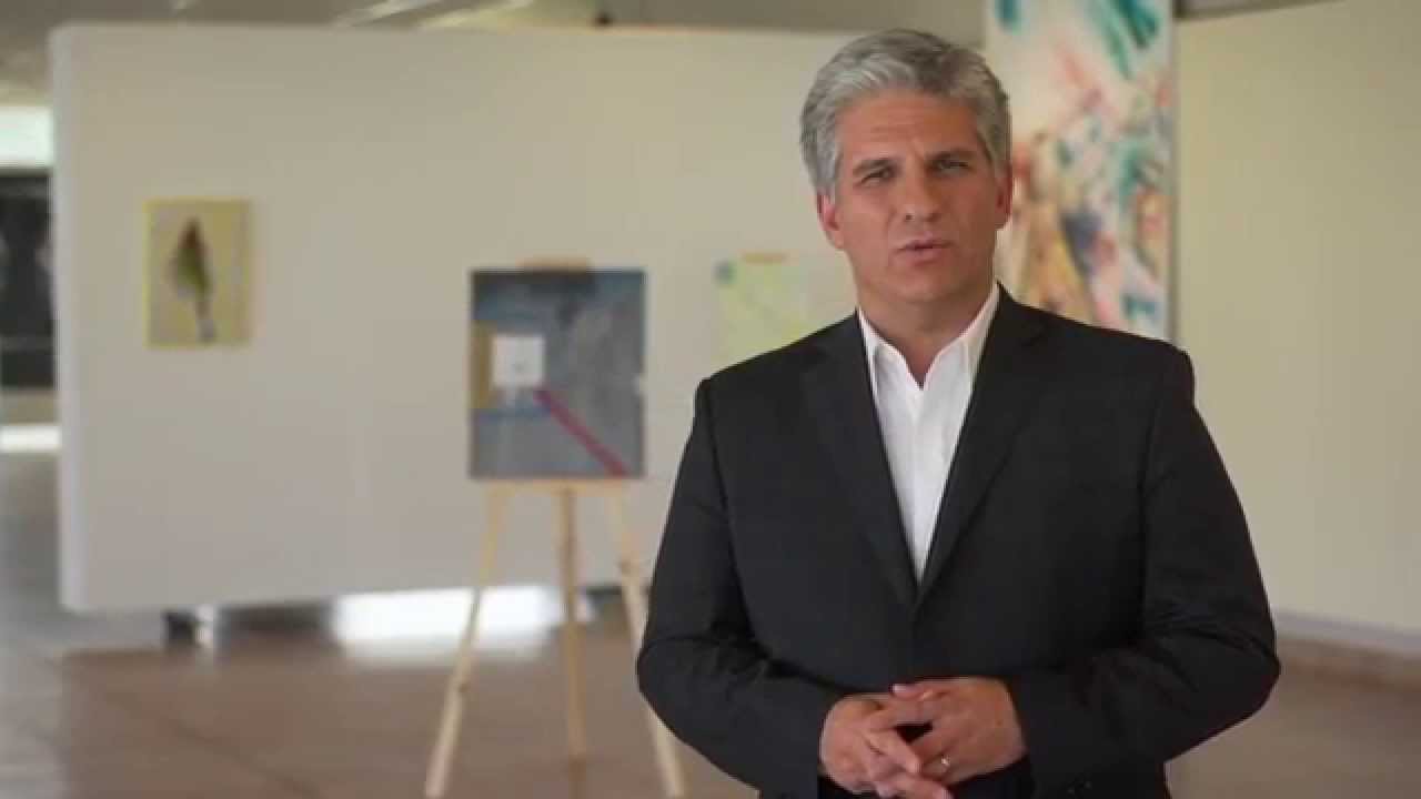 Saludo del gobernador Claudio Poggi