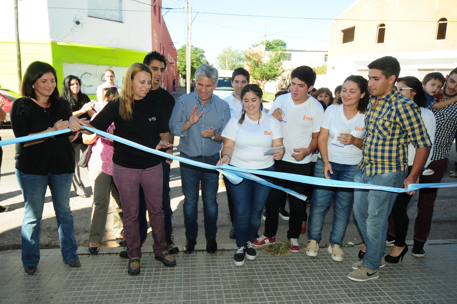 Poggi cerró en Quines, San Francisco y San Luis la maratónica semana de inauguraciones