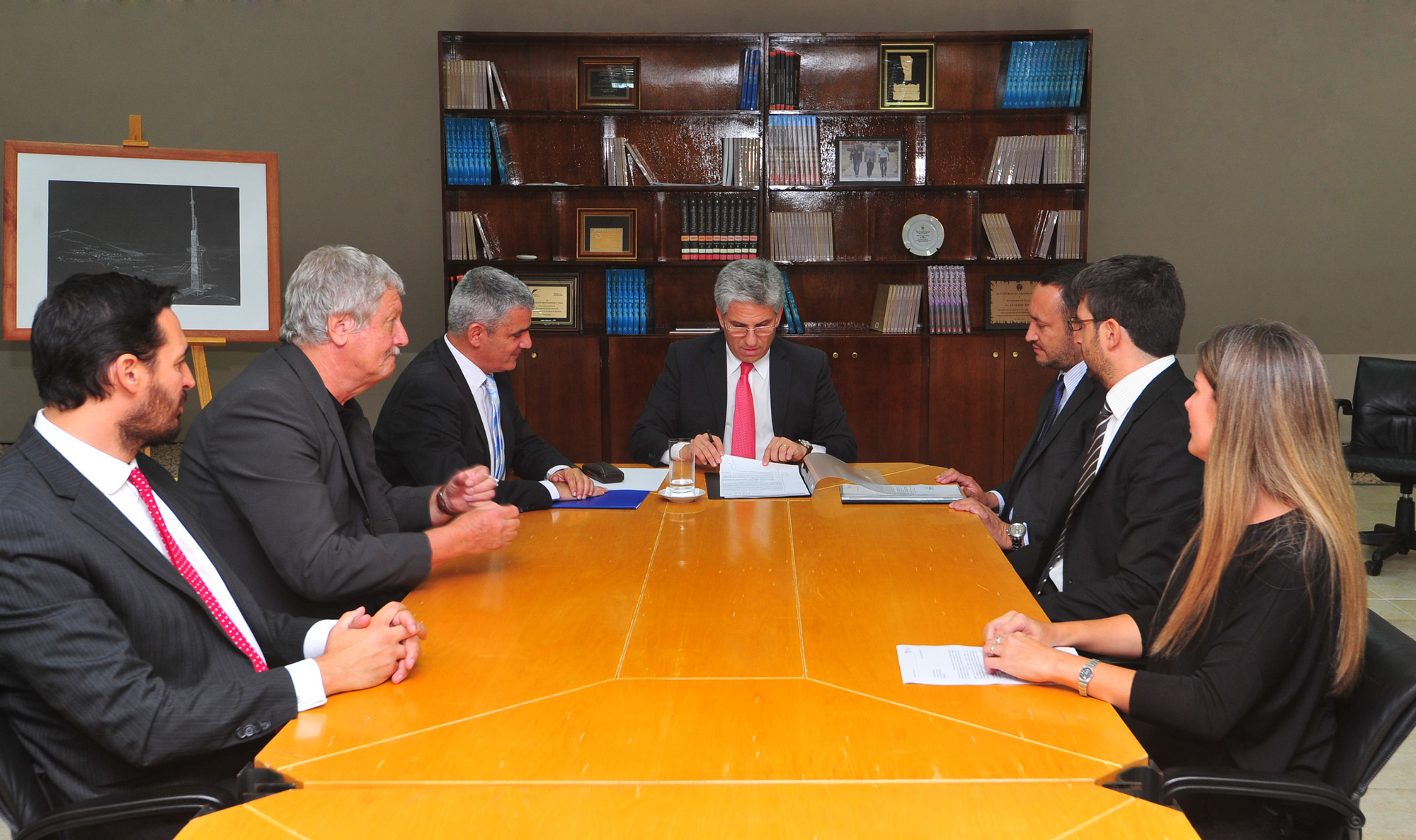 Jorge Díaz ya es el rector de la Universidad Provincial de Oficios “Eva Perón”