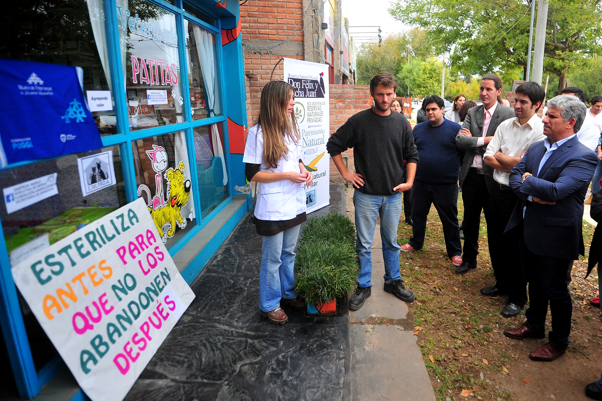 Inauguró la veterinaria “Agregando Valor”