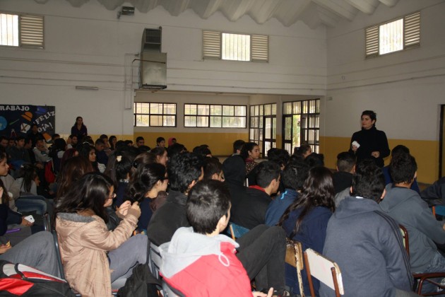 Fueron 120 alumnos en el Ctro. Ed. Ramiro Podetti quienes recibieron el mensaje de conciencia