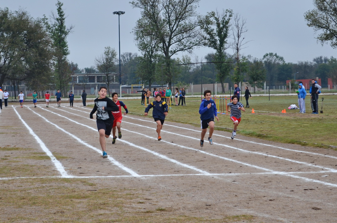 Atletismo competitivo de la Región Educativa III