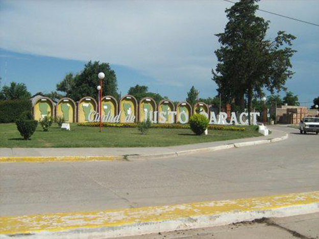 Inauguran 15 cuadras de pavimento en Justo Daract