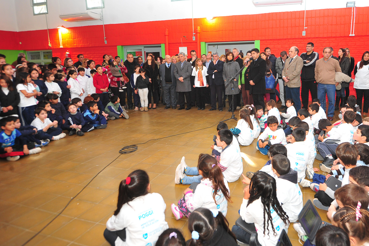 Las computadoras llegaron a la Escuela N° 32 “Justo Daract”