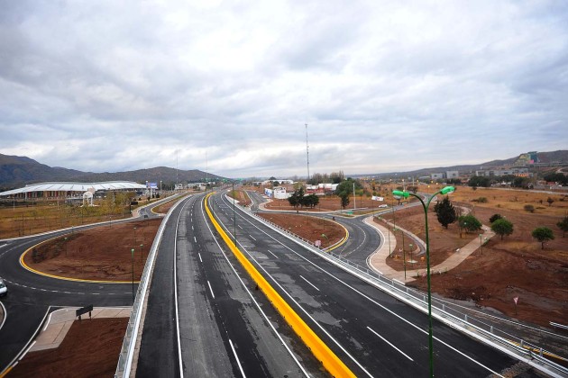 Las rutas y autopistas de la provincia están transitables y con visibilidad normal