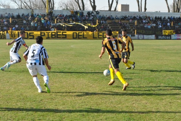 Jorge Newbery la ganó 2 a 0 a Pacífico de Alvear.