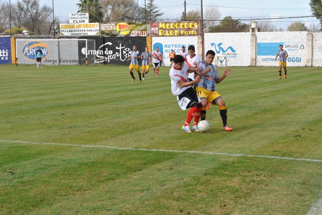 Newbery y un solo resultado: ganar para seguir prendido