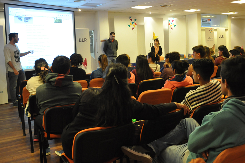 Alumnos de Carpintería tuvieron una jornada educativa en la ULP