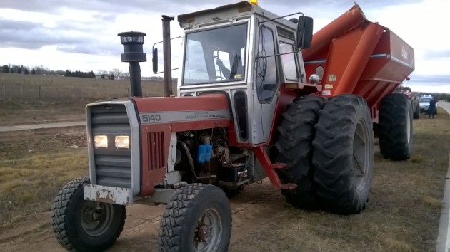 La Policía retuvo un tractor con pedido de secuestro por hurto en Salta.