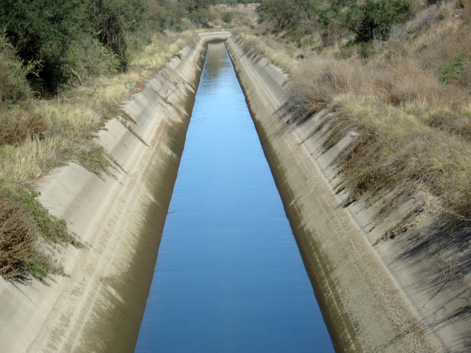 Tareas de mejora en el sistema de canales