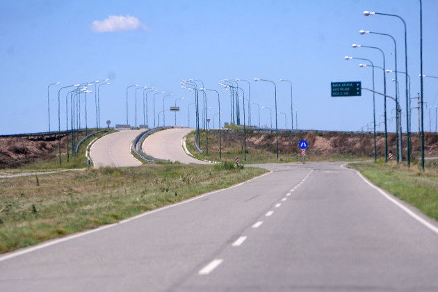 Las rutas y autopistas de la provincia están transitables y con visibilidad normal.