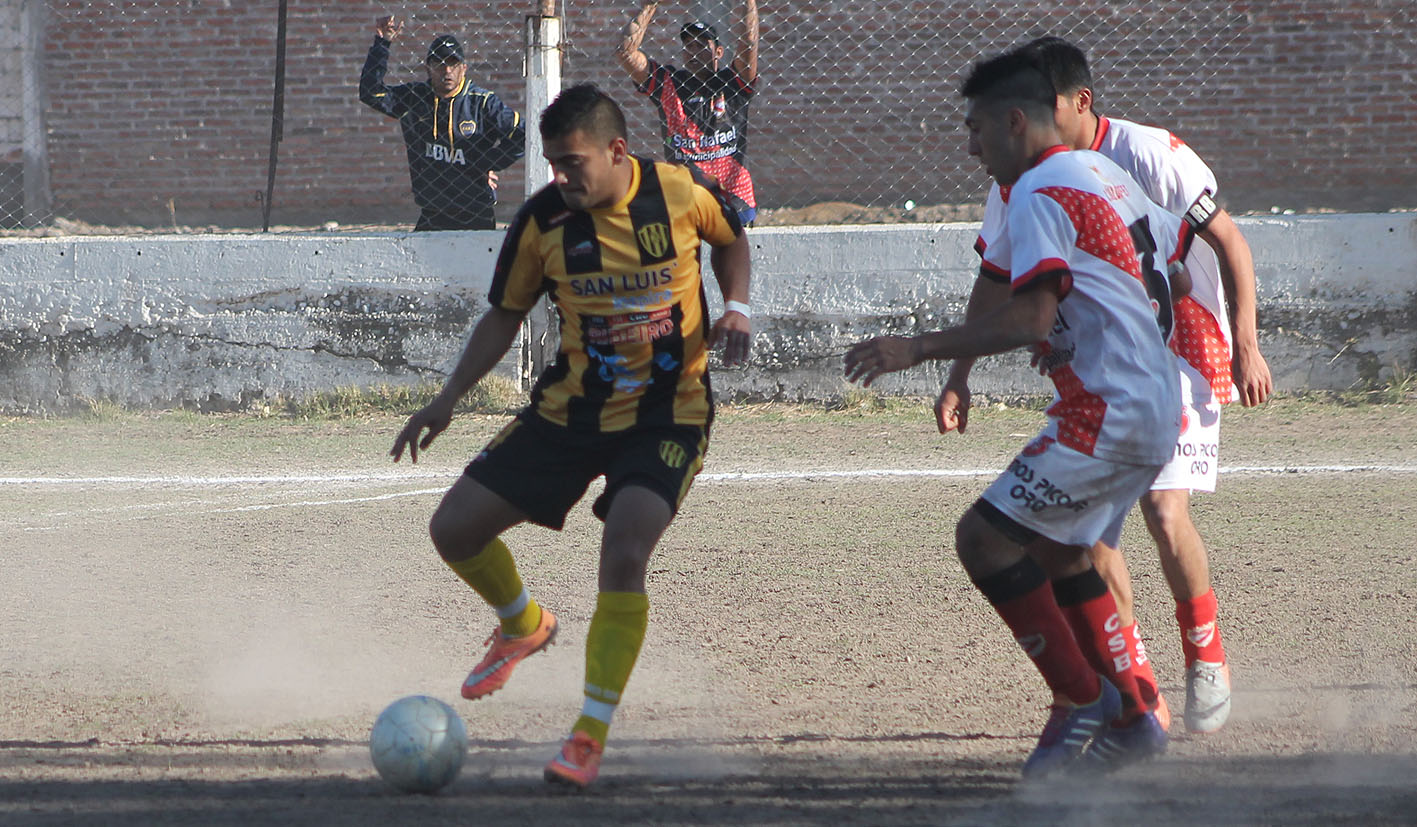 Newbery derrotó a Sportivo Balloffet