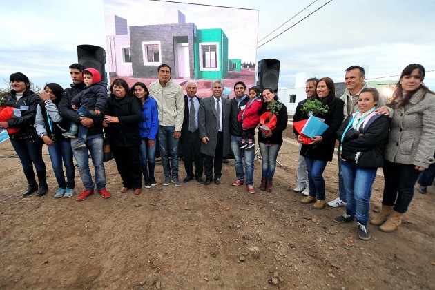 15 más de los planes Progreso y Sueños se sumaron en Cortaderas. 