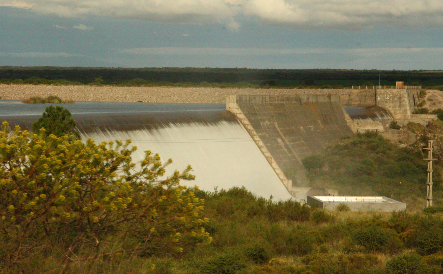 Cotas actualizadas de diques provinciales