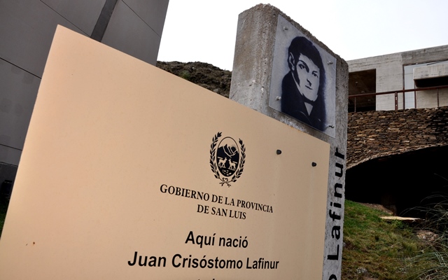 Conmemoran un nuevo aniversario del natalicio de Juan Crisóstomo Lafinur