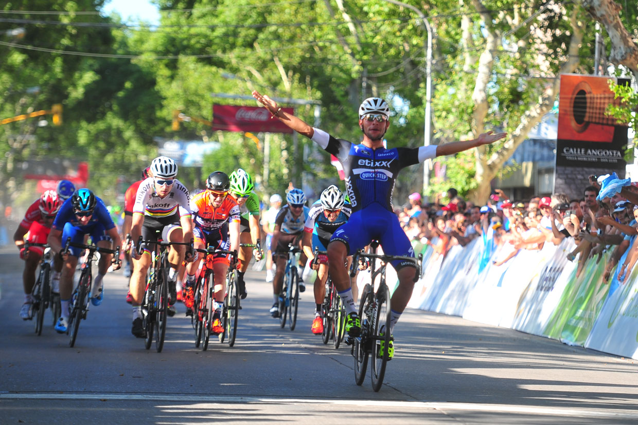 Villa Mercedes coronó a Fernando Gaviria en el sprint final