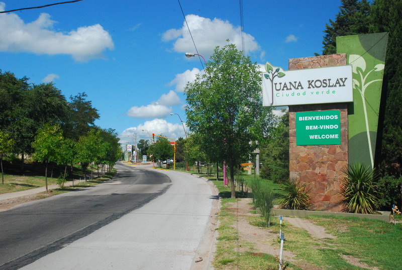 Trabajo en conjunto entre la Secretaría de Estado de la Mujer y la Municipalidad de Juana Koslay