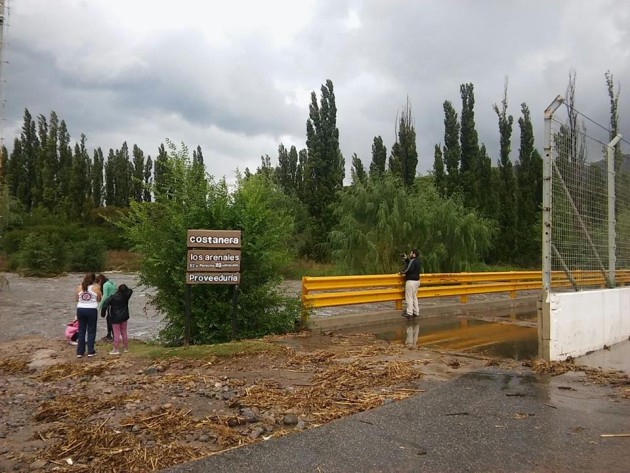 Vialidad Provincial trabajó junto a la comuna de Potrero de los Funes en los accesos.