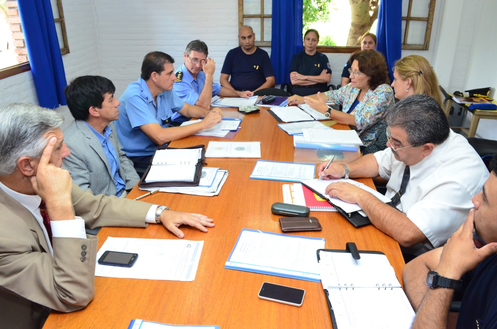 El curso 2016 para auxiliares de Policía iniciará el próximo mes