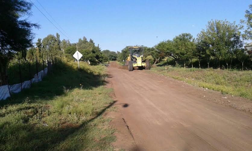 Vialidad Provincial continúa trabajando sobre la Ruta Nº 30