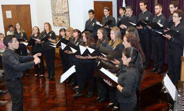 Se presentó el Coro Polifónico “Santa Lucía”