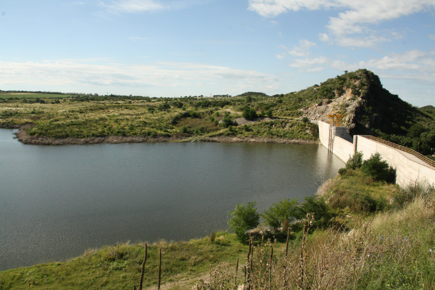 Niveles de llenado de diques y embalses