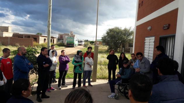 Los vecinos, que integran una comisión del Barrio Bajo Chico, convocaron una reunión para plantear los problemas de la zona.