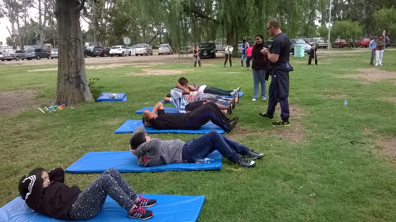 Gimnasia para adultos en el Parque de Las Naciones