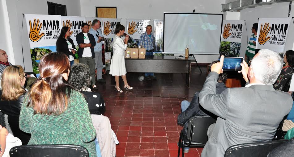 Los finalistas expusieron ante el jurado en el MUHSAL