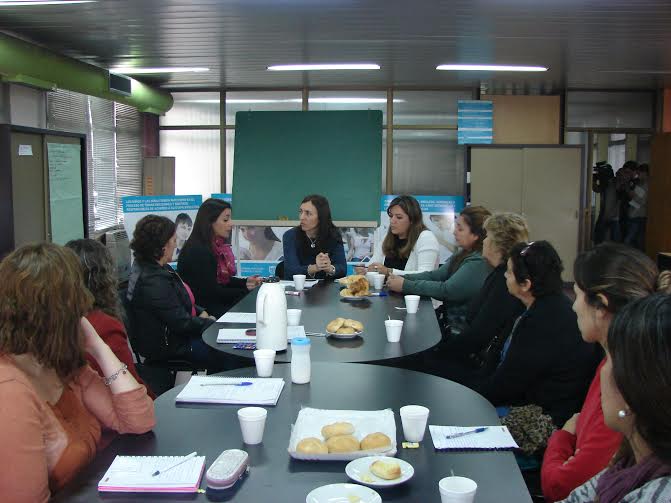 Iniciaron los talleres para padres de familias solidarias