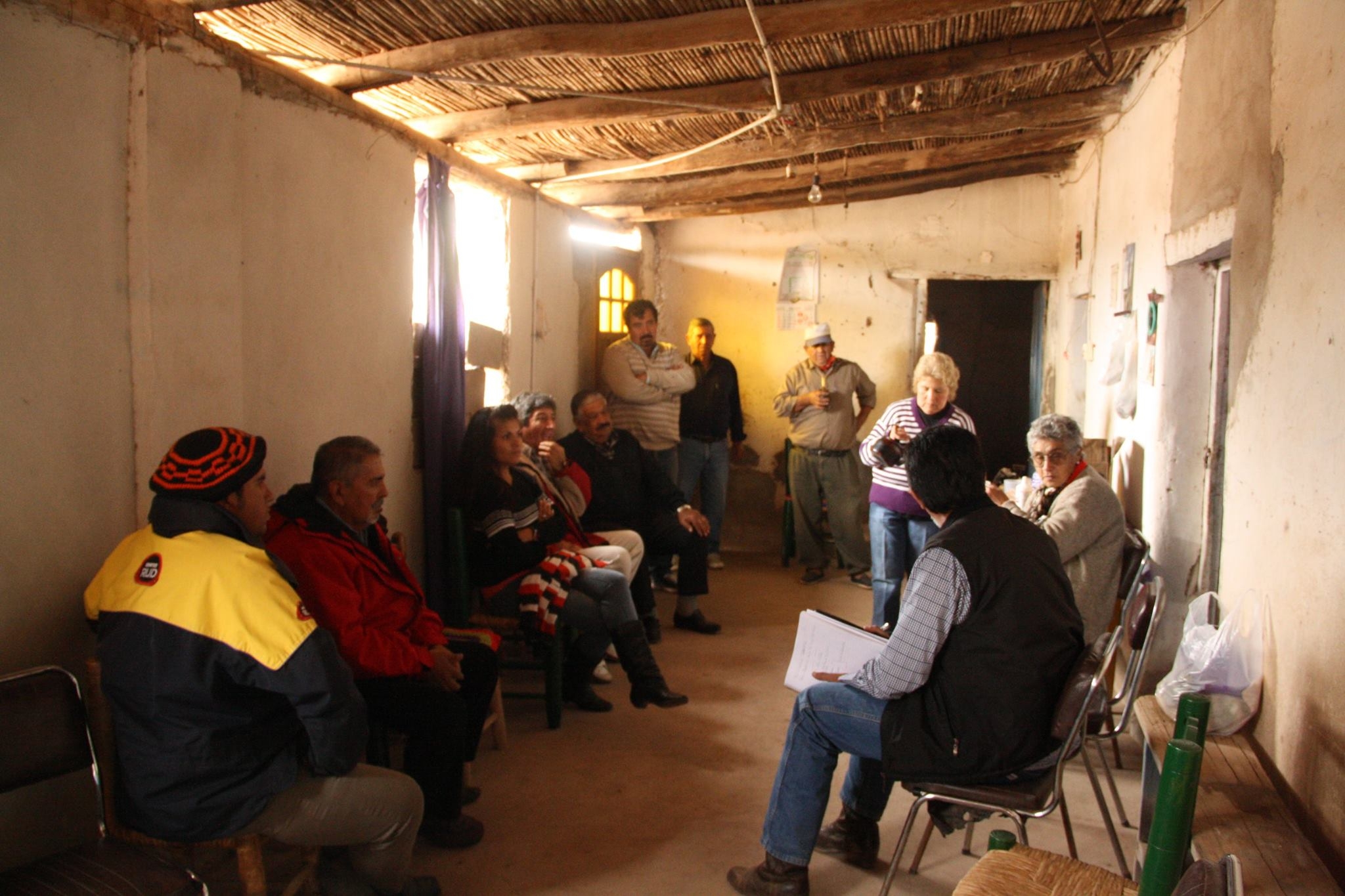 Diálogo con vecinos y recorrida por el acueducto Nogolí