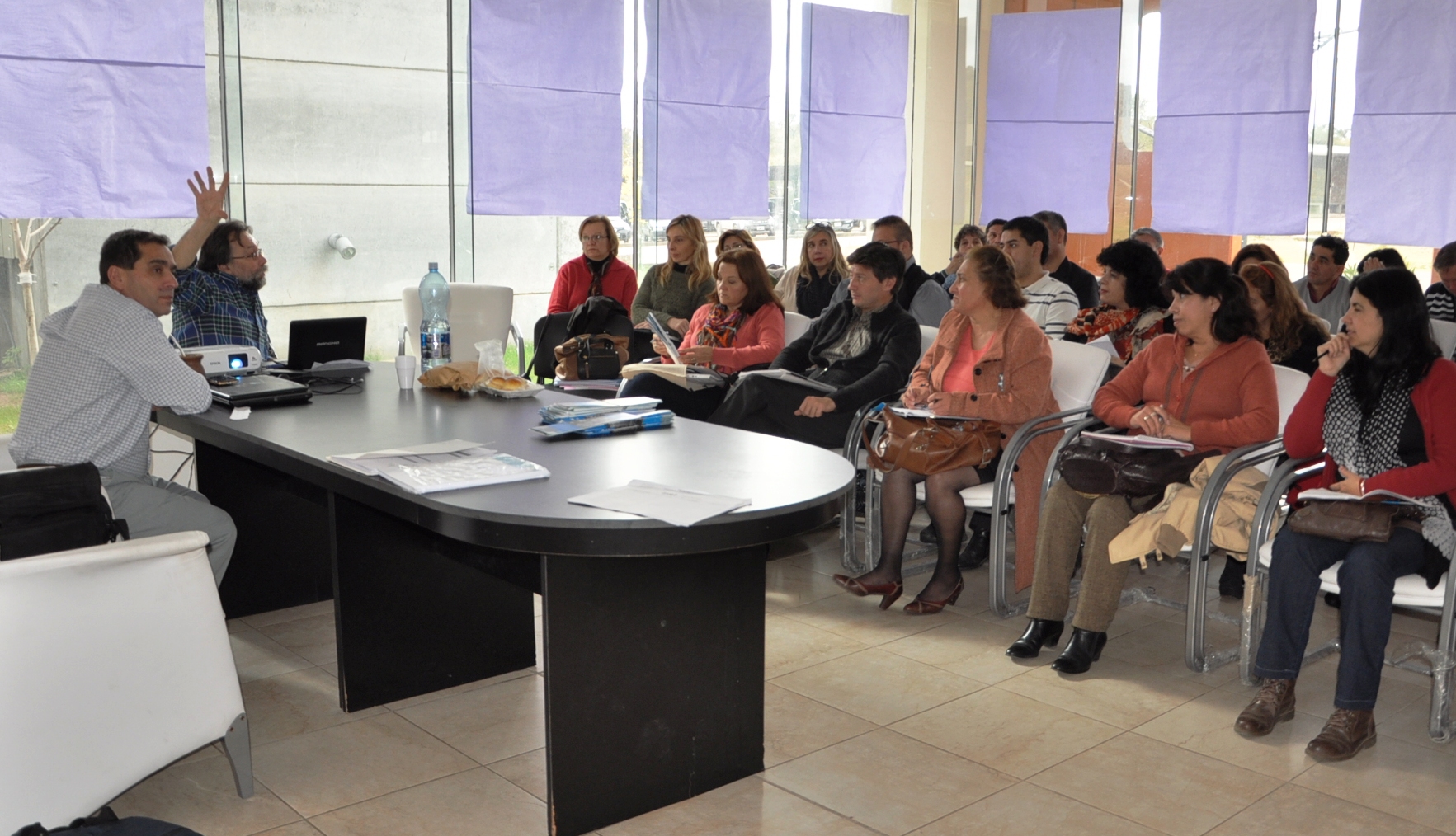 Directivos y docentes de escuelas técnicas se capacitaron en cultura inclusiva