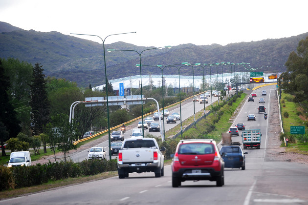 Las rutas y autopistas de la provincia están transitables.