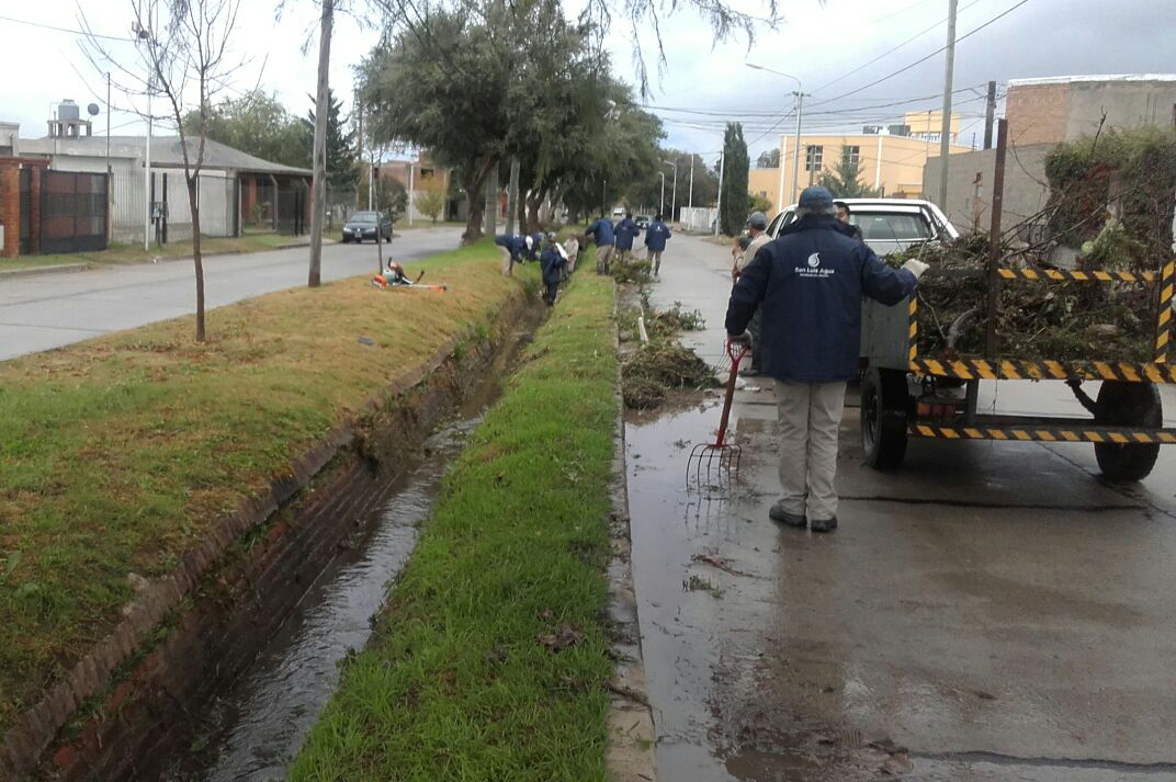 Continúa la limpieza en el segundo tramo del Canal 0