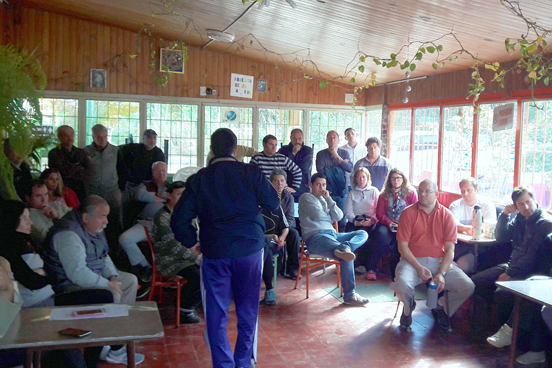 Integrantes del Programa Concertación con la Comunidad se reunieron con vecinos