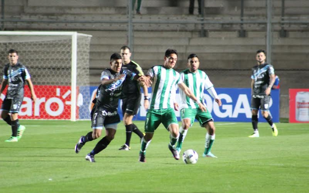 Estudiantes venció a Temperley y avanza en la Copa Argentina