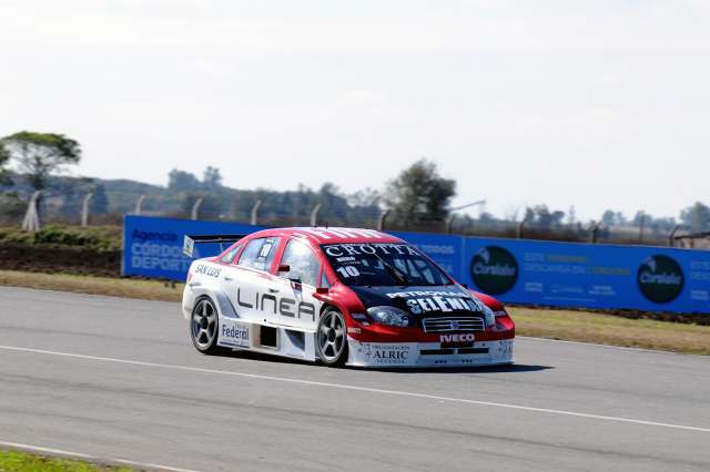 Súper TC2000 en Alta Gracia: “vuelan” los Fluence y mejoran los FIAT